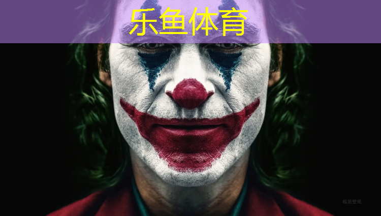 塑胶跑道满地沙子